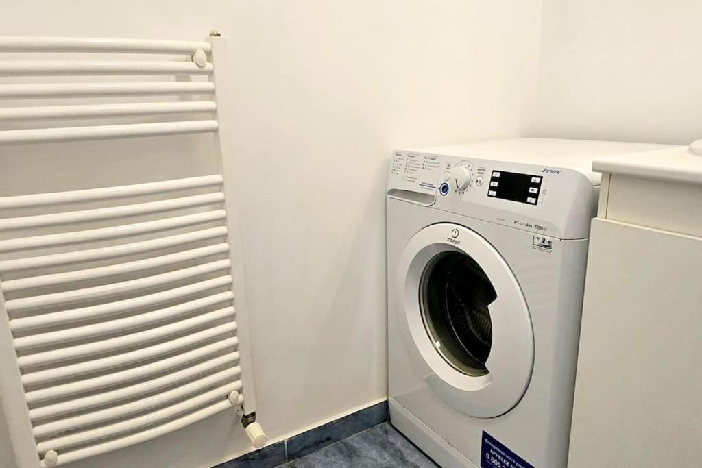 Apartamento Le Jeremy Avec Parking Souterrain Thonon-les-Bains Exterior foto